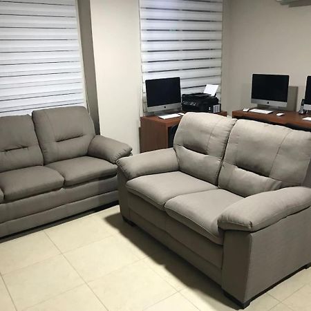 1310 Luxury Room Near Of The Airport - Edificio Kennedy Town Center #403 Guayaquil Exterior foto